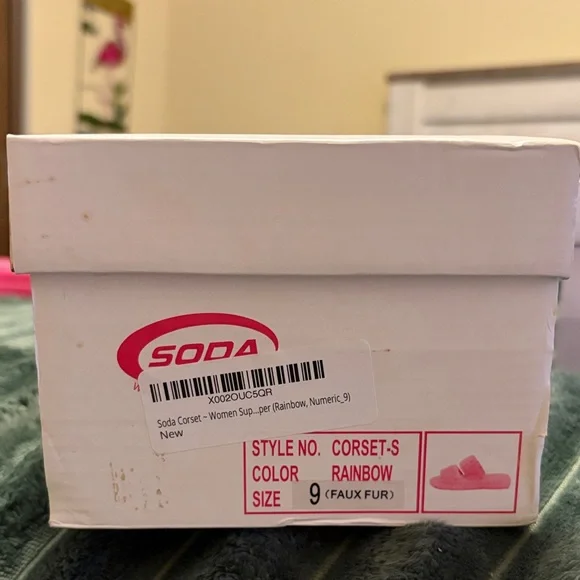 Soda Pastel Fuzzy Slippers - Picture 5 of 5